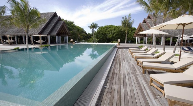 Lux South Ari Atoll Resort & Villas