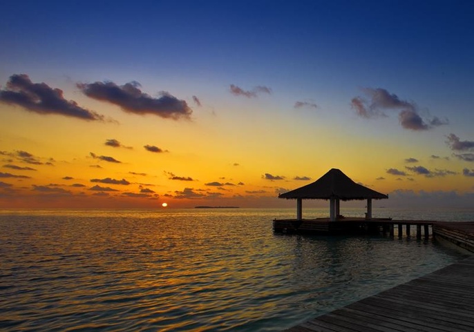 Sheraton Maldives Full Moon Resort & Spa