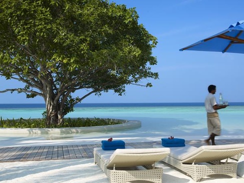 Dusit Thani Maldives