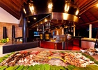 Sheraton Maldives Full Moon Resort & Spa