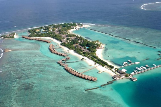 Sheraton Maldives Full Moon Resort & Spa