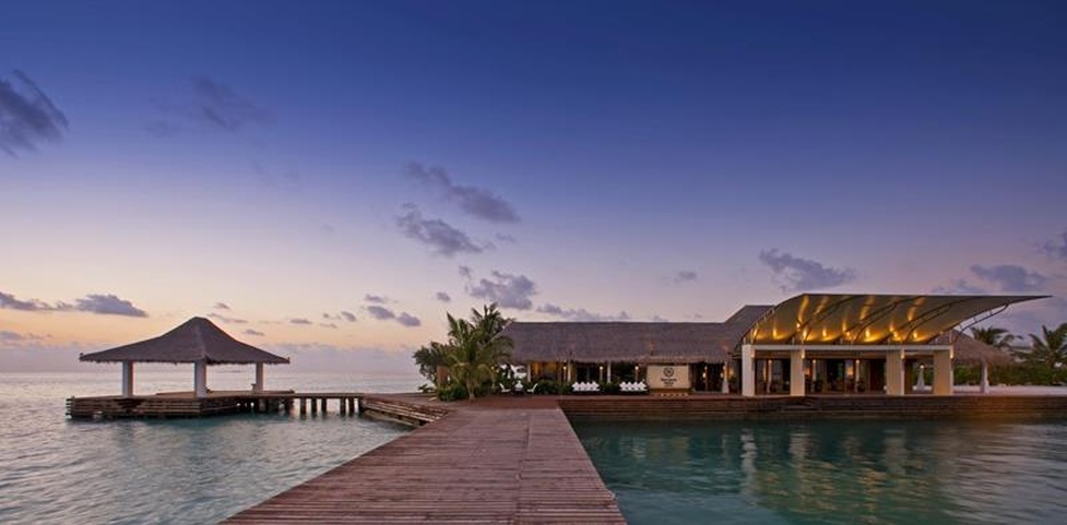Sheraton Maldives Full Moon Resort & Spa